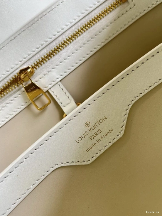 Affordable CAPUCINES VUITTON LOUIS BB 0812
